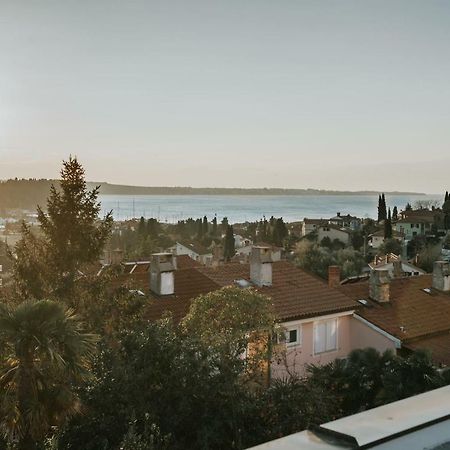 Apartma Rene Portorož Buitenkant foto