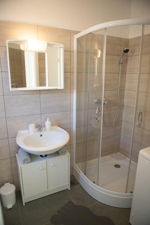 Apartma Rene Portorož Buitenkant foto