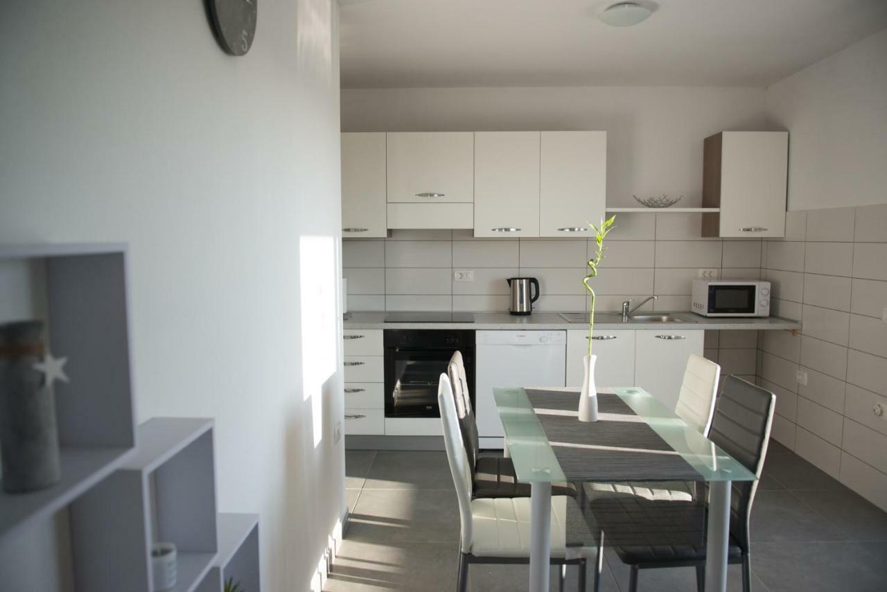 Apartma Rene Portorož Buitenkant foto